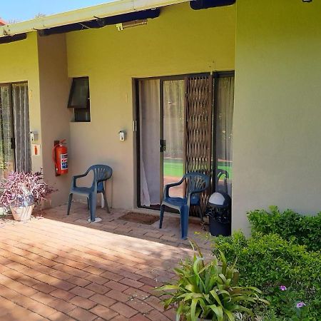 Chariots Guest House Polokwane Eksteriør bilde