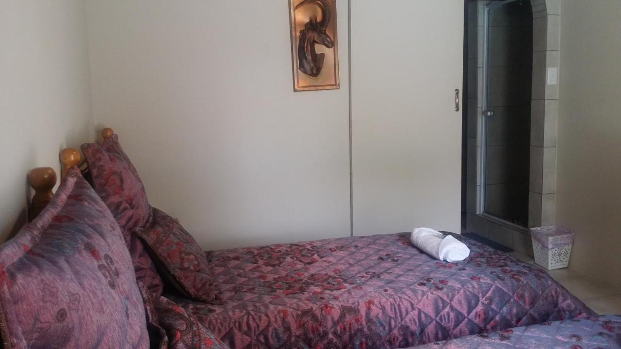 Chariots Guest House Polokwane Eksteriør bilde