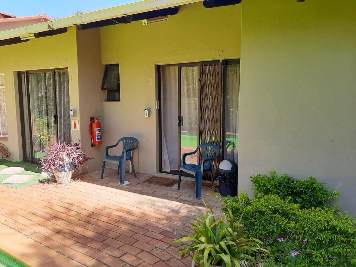 Chariots Guest House Polokwane Eksteriør bilde