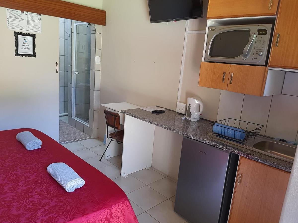 Chariots Guest House Polokwane Eksteriør bilde